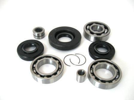 Boss Bearing Front Differential Bearings And Seals Kit